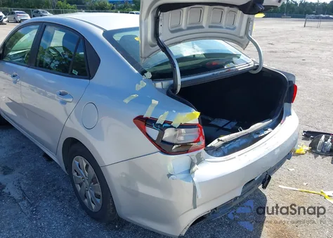 2020 Kia Rio S from USA, damaged, VIN 3KPA24AD8LE276882